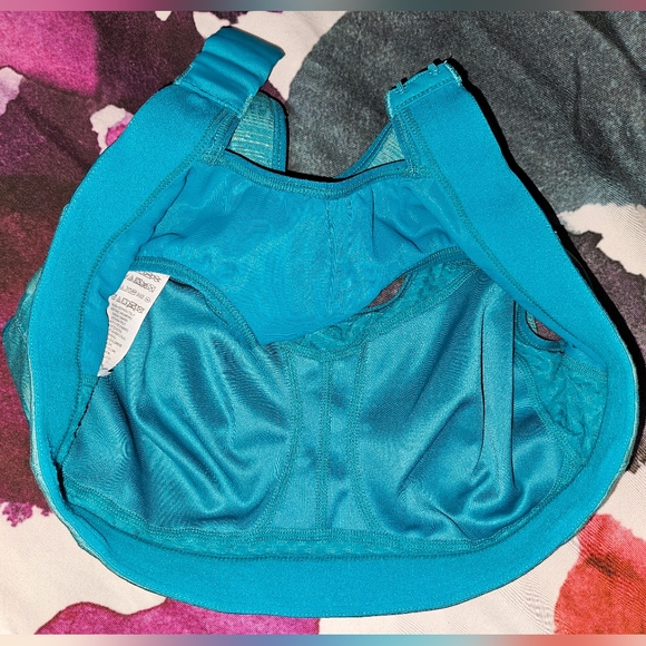 Brooks 38C Rebound Racer compression sports bra - Picture 9 of 10